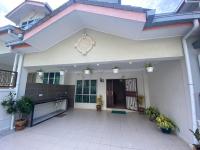HILLVIEW HOMESTAY - B&B