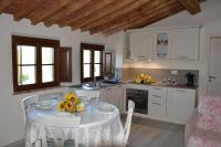 Le Bozze "Il Frantoio" con piscina, Wi-Fi, posto auto - Bed and Breakfast Castagneto Carducci