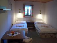 Chambre Lits Jumeaux avec Salle de Bains Privative