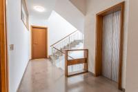 Udine Palazzo d'Aronco Modern Apartment - Chambres d’hôtes