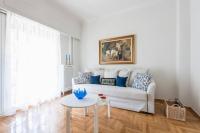 NEW! Bright & Remodeled 1Bed apt 2min Walk to Acropolis - Ferienwohnung Athen