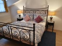 B&B Ödenburg - Karmelita Boutique Apartman - Bed and Breakfast Ödenburg