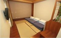 Japanese-Style Quadruple Room