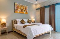 Double or Twin Room with Private Bathroom