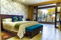 Deluxe Double or Twin Room with Sea View