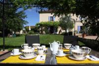 Au Mas du Soleil - Bed and Breakfast