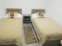 Petite Chambre Lits Jumeaux