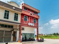 Super OYO 756 Muar City Hotel