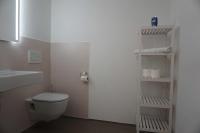 Appartamento con 2 Camere da Letto e con Doccia