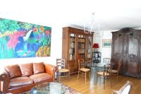 Beautiful Authentic Apt Near Bastille - B&B Parigi