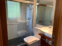 Two-Bedroom family Suite - Lake view