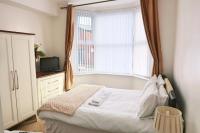 Whitburn Guest House About 7 mins Walk To The City Free Internet TV - Chambres d'hôtes Doncaster