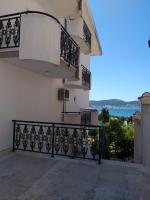 Бар Шушань Апартаменты Главановича 25 - B&B