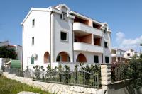 Apartmani Bašić Rogoznica - B&B