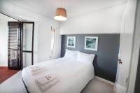 One-Bedroom Apartment (3 Adults)