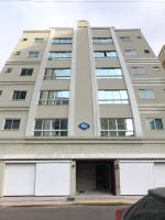 Apartamento 2 dormitórios a 300 metros do mar na Meia Praia - Itapema-sc - Chambres d'hôtes Itapema