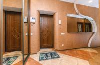 One-Bedroom Apartment. Malaya Zhitomerskaya 10