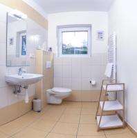 Deluxe Double Room with Shower and Hill View