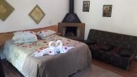 Studio with Spa Bath
