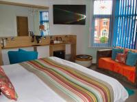 Luxus Zimmer mit Kingsize-Bett