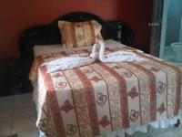 Treasure's Comfort Inn, Affittacamere - Claremont