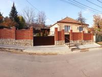 Slovac House with a garden and fireplace - B&B Chişinău