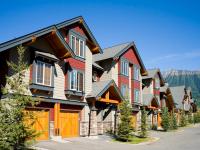 Pinnacle Ridge Condos by Fernie Central Reservations - B&B