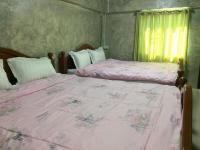 Vierbettzimmer mit eigenem Bad