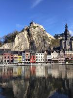 B&B Dinant - Les Voisins De Mr Sax - Bed and Breakfast Dinant