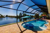 B&B Cape Coral - Scenic water view, 2 master suites with direct pool access - Villa Casa Amarilla - Bed and Breakfast Cape Coral