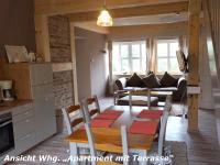 Apartamento de 1 dormitorio con terraza