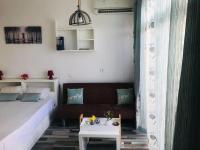 B&B Grand Baie - Studio- Grand Bay- 30 Meters from the Beach - Bed and Breakfast Grand Baie