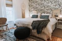 King Room with Spa Bath