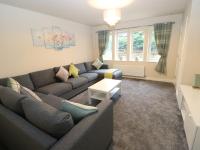 Modern Town House Shepley - Ferienwohnung Huddersfield