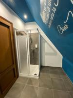 Chambre Lit King-Size avec Balcon