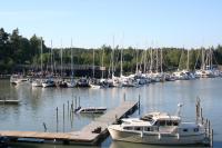 Peterzens Boathouse - Bed and Breakfast