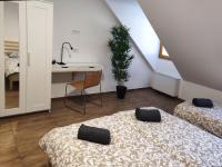 Triple Room with City View