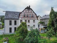 FeWo Freis in Brauneberg - B&B