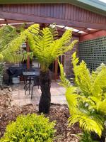 Sleepy Hollow Hideout (Hidout 2) - Bed and Breakfast Forest