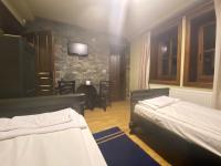 Camera Doppia con Letti Singoli