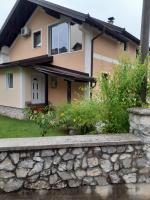 Sweet Holiday Home - Bed and Breakfast Hadžići