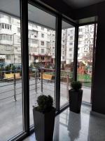 Sky House VENETIA Exclusive Apartments - Bed and Breakfast Chisinau
