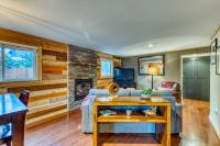 Cozy Coleman St. Cottage - B&B Bethel