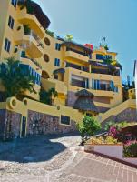 Casa Isabel a Boutique Hilltop Inn - B&B