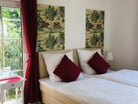 Altes Forsthaus Waldenbuch / Bei der Messe Stuttgart - B&B