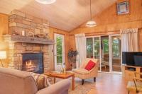 Beach Cottage - B&B Fennville