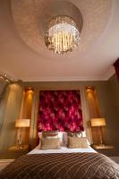 Superior Luxury Spa - The Lockwood Suite