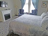 Superior Zimmer mit Kingsize-Bett