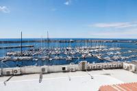 Deluxe Marina Apartment - Ferienwohnung