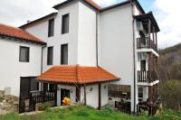 Family Hotel and Restaurant Plamena - B&B Oreshak